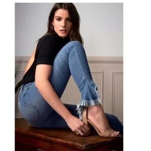 Sam Edelman Stiletto Ruffle Fray Hem Blue Jeans